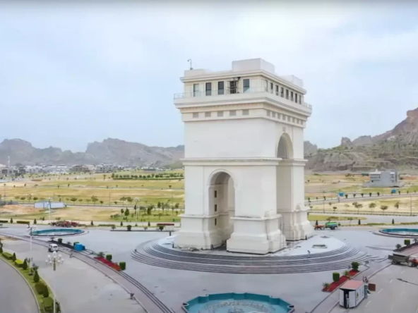 FAISAL HILLS AVAILABLE ON EASY INSTALLMENT